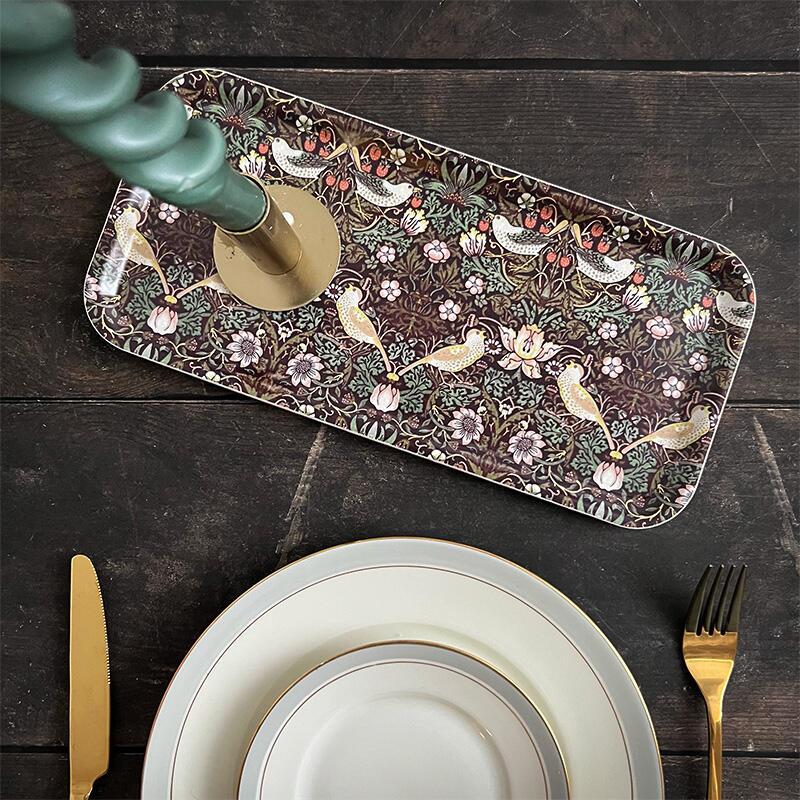Tray with Strawberry Thief – William Morris design